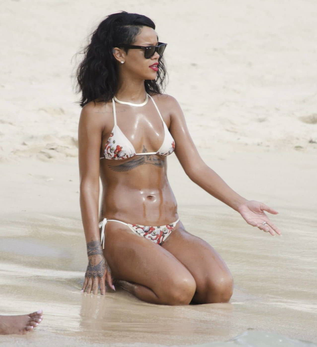 Rihanna - Bikini Photoshoot Candids in Barbados (80)